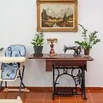 Konukevi Pineas 3*